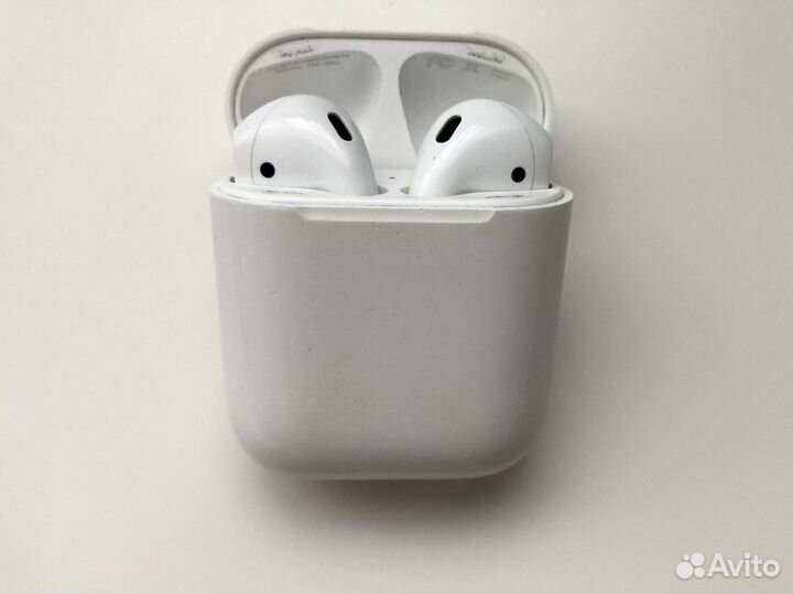 Apple airpods 1