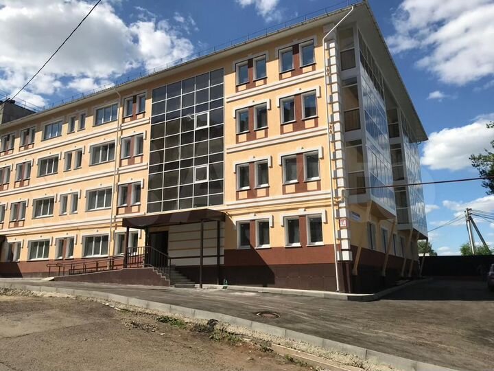 2-к. квартира, 80,1 м², 1/4 эт.