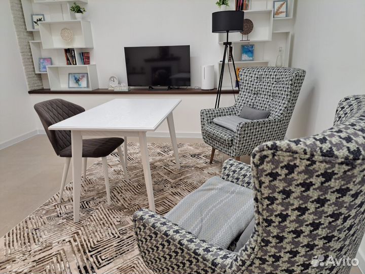 Аренда кабинета White room по часам в Красноярске