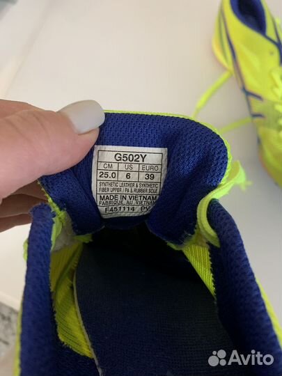 Шиповки для бега asics