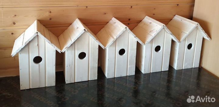 Деревянные скворечники