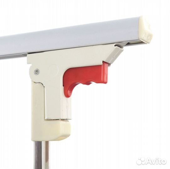 Медицинская кровать для ухода за больными