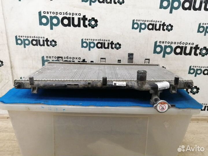 Радиатор охлаждения 21400D072A Mitsubishi