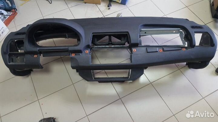 Торпеда панель Bmw X5 E53 M54B30 3Л 2001