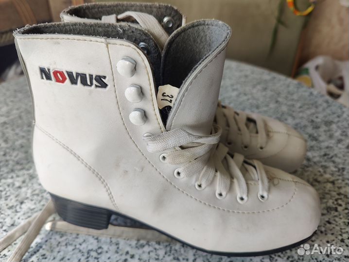 Коньки фигурные 37 размер