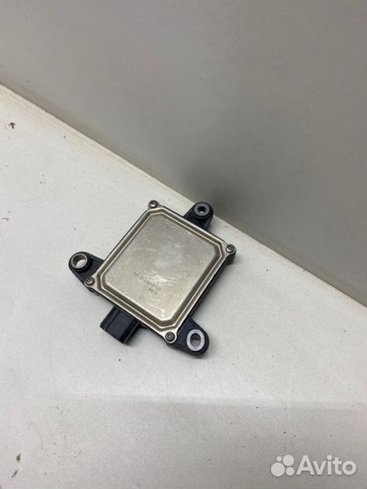 Блок слепых зон Toyota Land Cruiser 200 2016-2021