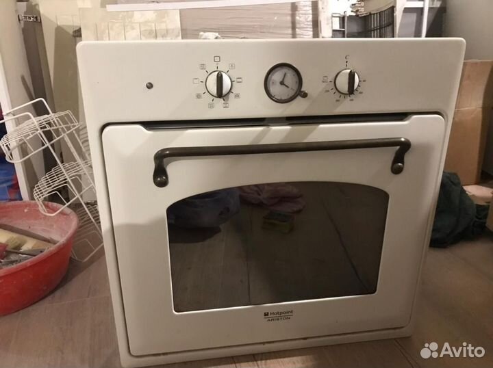 Духововй шакаф электрический Hootpoint Ariston