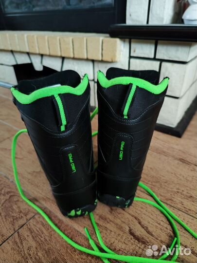 Сноубордические ботинки 36 р
