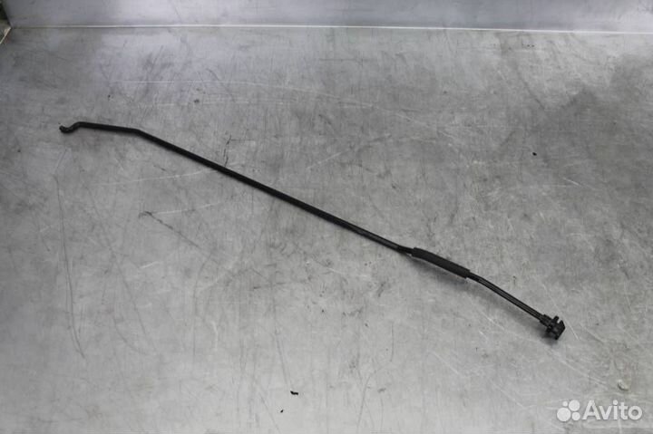 Упор капота Mazda 3 (BL) 2009-2013