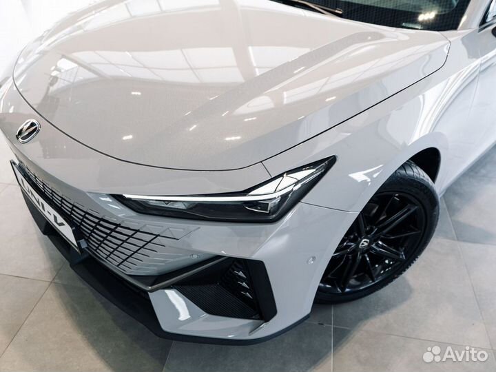 Changan UNI-V 1.5 AMT, 2023
