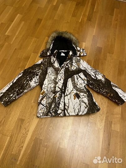 Зимний костюм для рыбалки