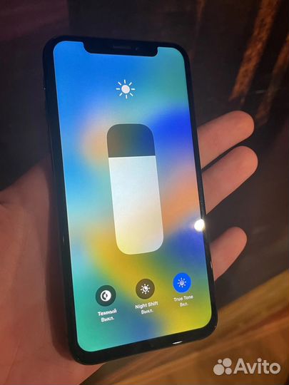 iPhone X, 64 ГБ