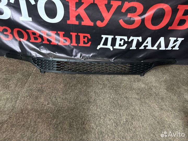 Решетка бампера Kia Cerato 2013-2016