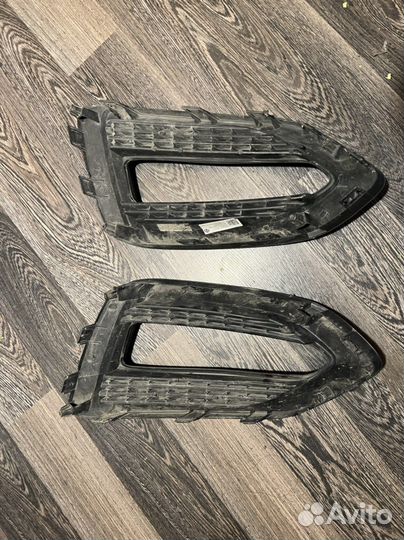 Рамка под птф в бампер Hyundai Solaris 2