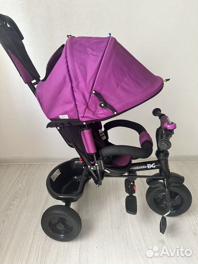 Детский трехколесный велосипед коляскас ручкой