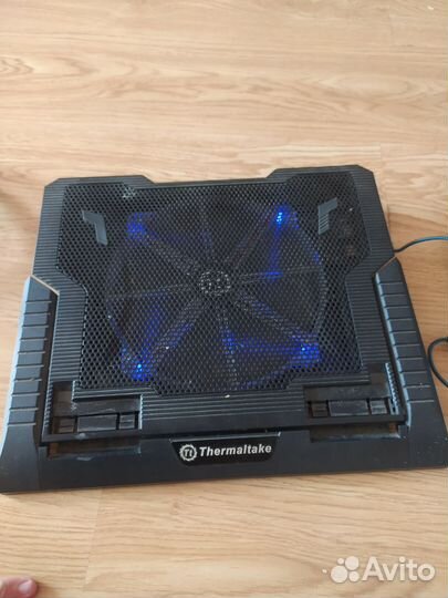 Подставка с охлаждением для ноутбука