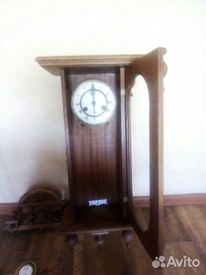 Часы деревянные настенные
