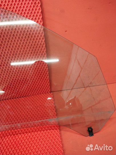 Стекло двери переднее правое Bmw X5 E53 22716286