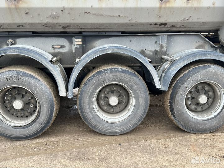 Полуприцеп самосвальный Grunwald 9453-0000010-50, 2013