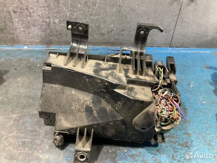 Блок предохранителей Mazda 6 GG MPS