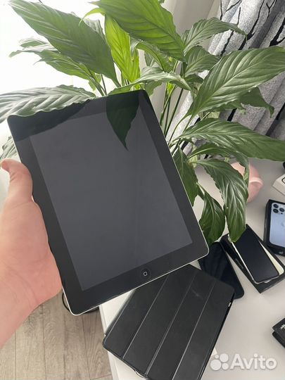 iPad 4/16gb wifi + cellular идеальный