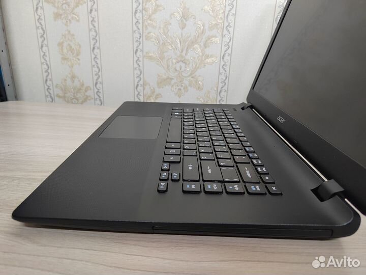 Ноутбук Acer 4х ядерный