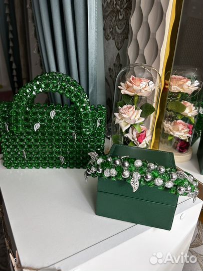Сумки из акриловых бусин