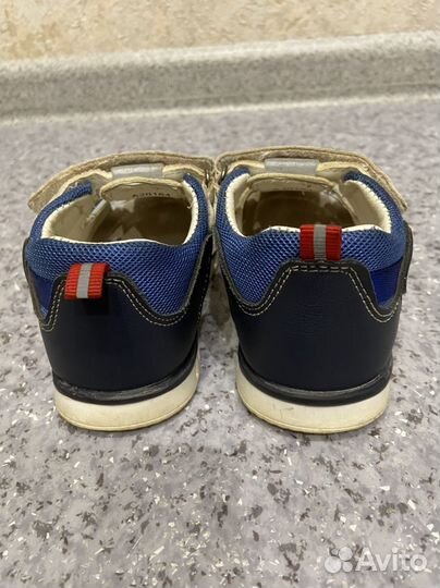 Сандалии для мальчика 23 размер