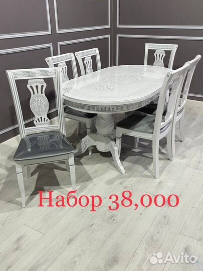Столы и стулья новые