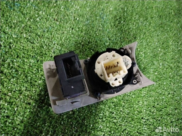 Переключатель света фар Ford Explorer