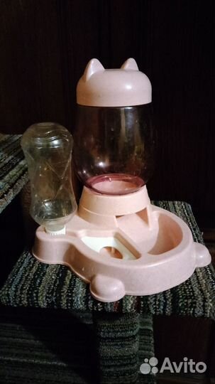 Автоматическая кормушка для кошек