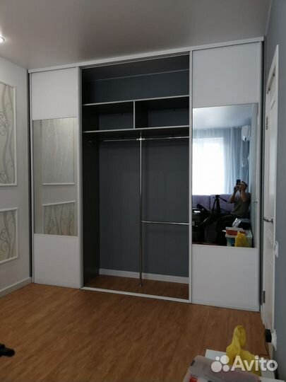 Изготовление шкафов-купе и распашных шкафов