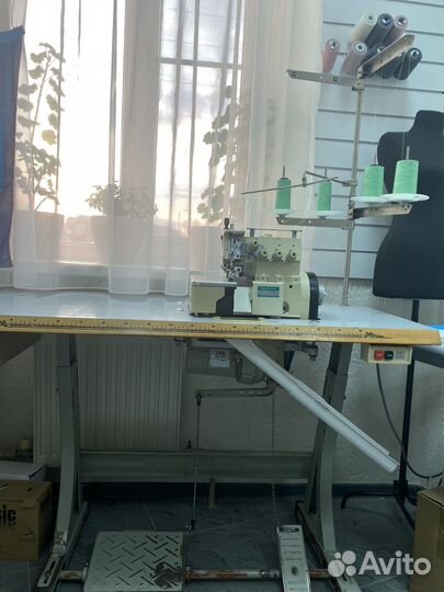 Оверлок промышленный Yamato