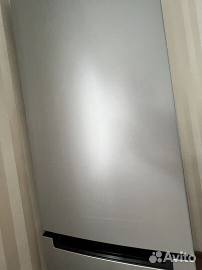 Холодильник indesit no frost ITF 020s 2021 года