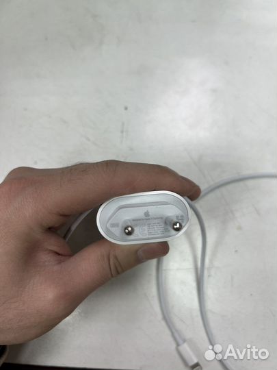 Зарядка на iPhone 20w с кабелем