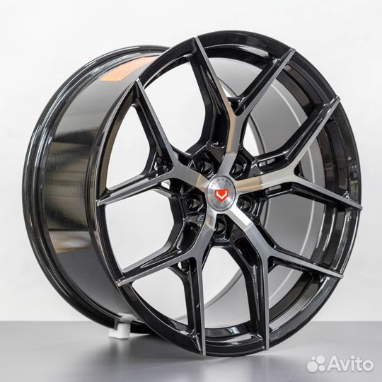 Новые диски R22 Vossen на Volvo XC60