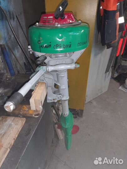 Продаю подвесной лодочный мотор стрела 5 сил