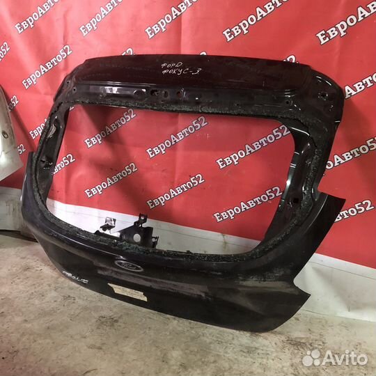 Крышка багажника Ford Focus 3