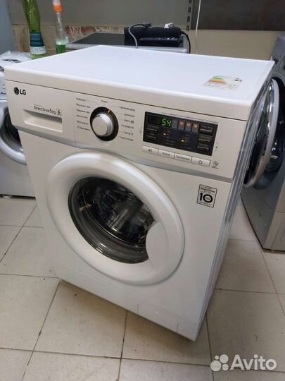Стиральная машина LG direct drive 5 kg(новая)