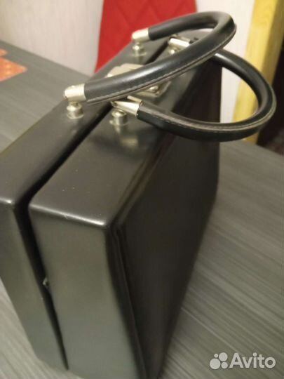 Сумка женская 1970 г чемодан