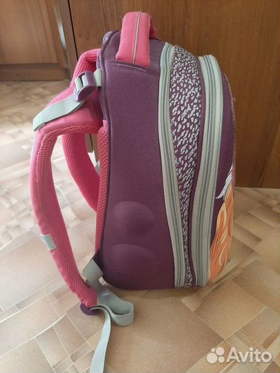 Рюкзак школьный с ортопедической спинкой