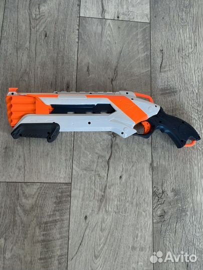 Бластер нерф