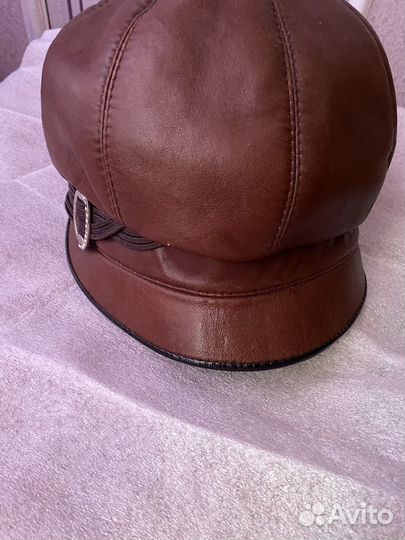 Берет зимний, шапка зимняя