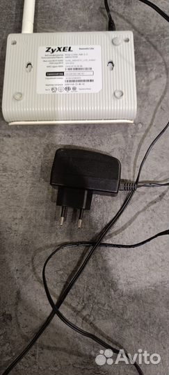 Wi-Fi Роутер Zyxel Keenetic Lite
