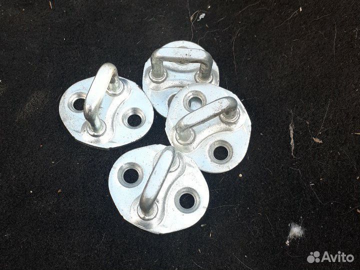 Петля двери Митсубиси Аутлендер XL