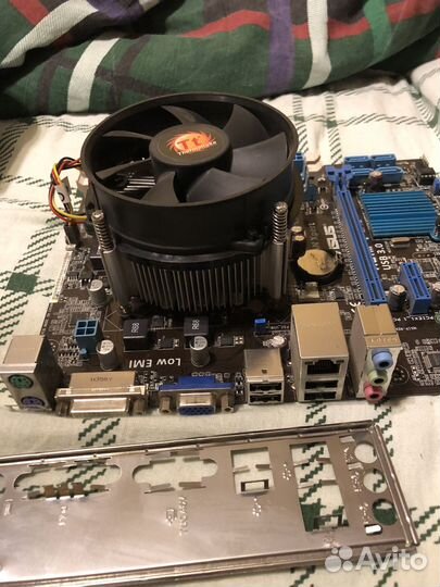 Материнская плата 1155 asus H61M-F