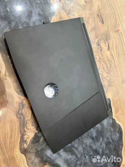 Ноутбук MSI alpha 15 B5EEK 15,6’