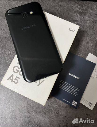 Samsung Galaxy A5 (2017) SM-A520F/DS, 3/32 ГБ