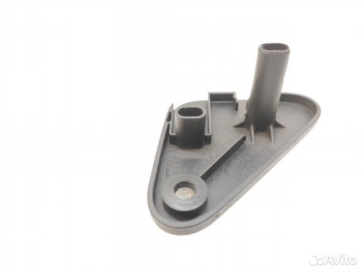 Кронштейн радиатора левый Volvo S60 2 D4204T 2011