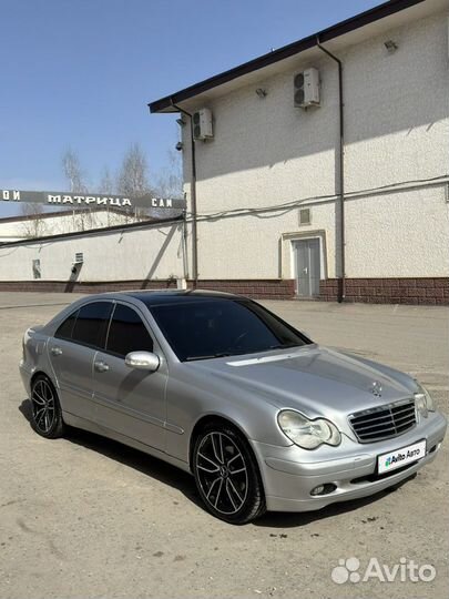 Mercedes-Benz C-класс 2.0 AT, 2001, 250 000 км